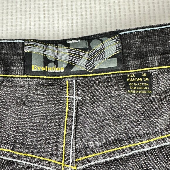 Y2K Evolution in Design Men's Hip Hop Dark Distressed Denim Jeans Embroidered - Picture 9 of 14